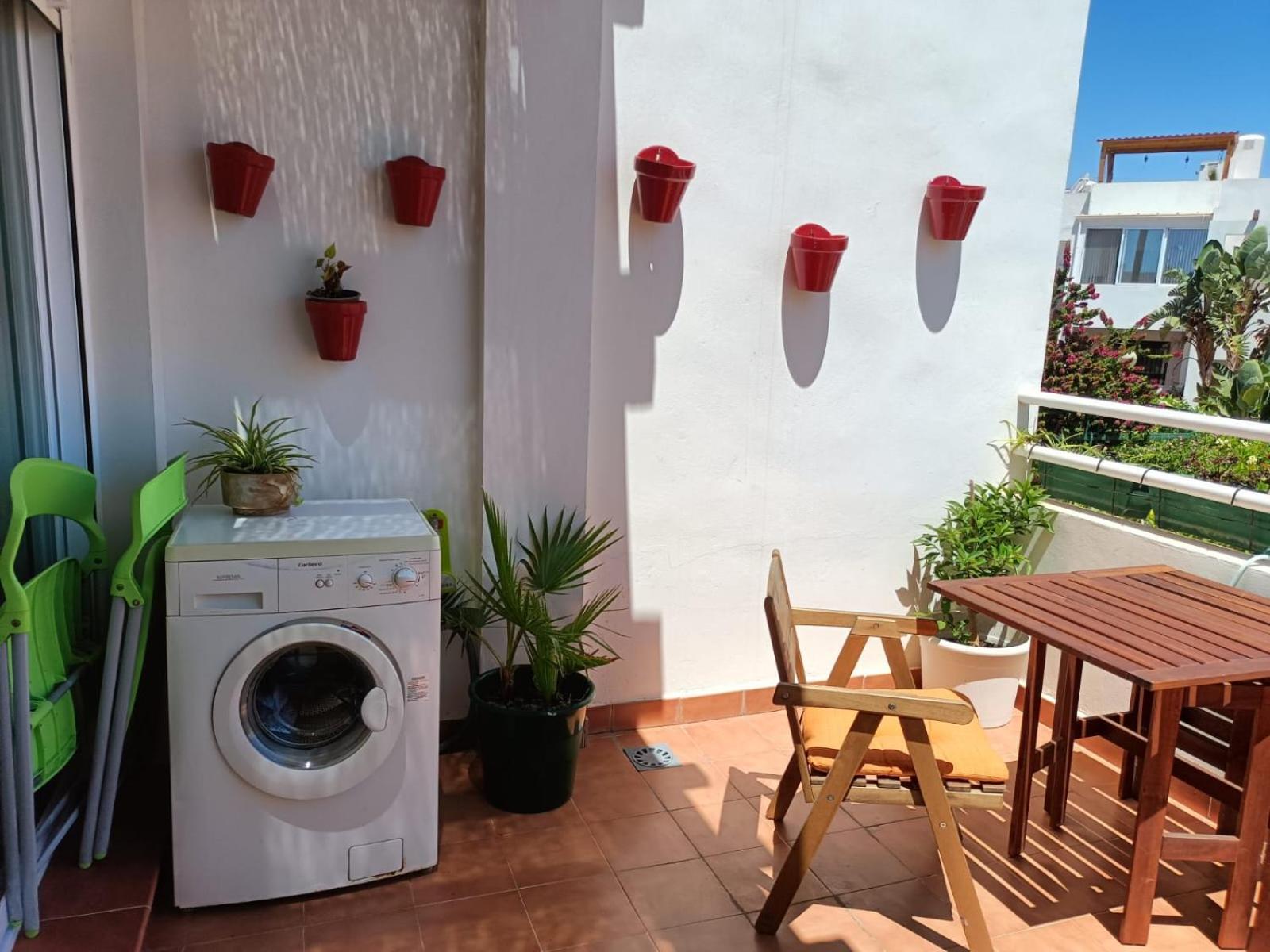 Precioso Con Piscina Y Garage Apartament *
